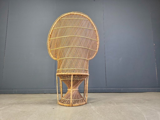 Fauteuil paon vintage en osier, années 1970