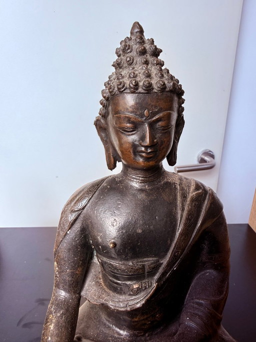 Shakyamuni Buddha Statue – beeldhouwkunst, Bronze, Wood (photo 2 of 8)