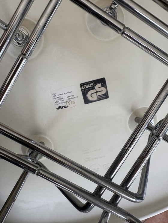 Image 1 of 5x Vitra Dar chairs