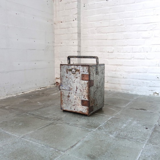 Image 1 of Vintage draagbare frigo-box