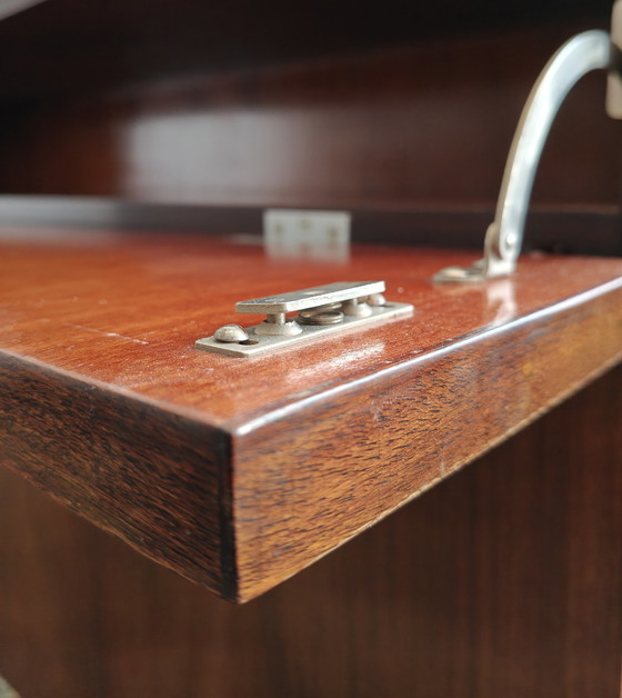 Image 1 of buffet vintage en palissandre avec tourne-disque intégré