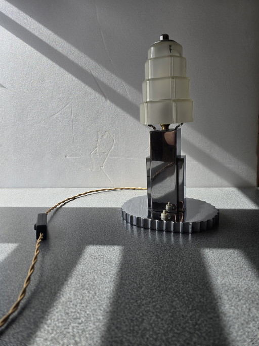 Skycraper Lamp Uit Jaren 1920-1930. .