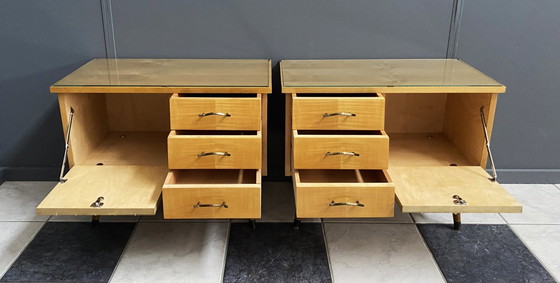 Image 1 of Juego de mesitas de noche de madera con tapa de cristal, años 60