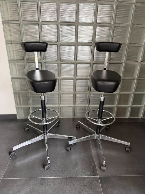 Vitra Perch Chair von George Nelson – Konferenzstuhl, Leather, Metal (photo 2 of 13)