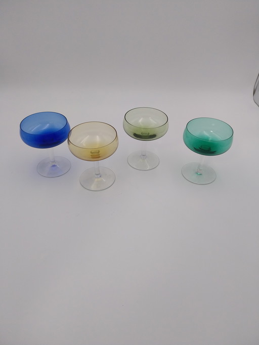 1 x set of 4 colored champagne glasses 1970's
