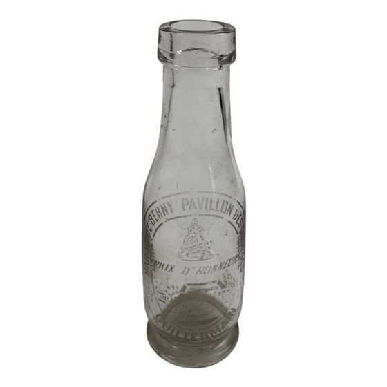 Image 1 of Collection de 42 bouteilles anciennes françaises de lait, de vin et de spiritueux