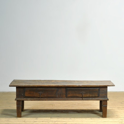 Oak coffee table, circa 1820