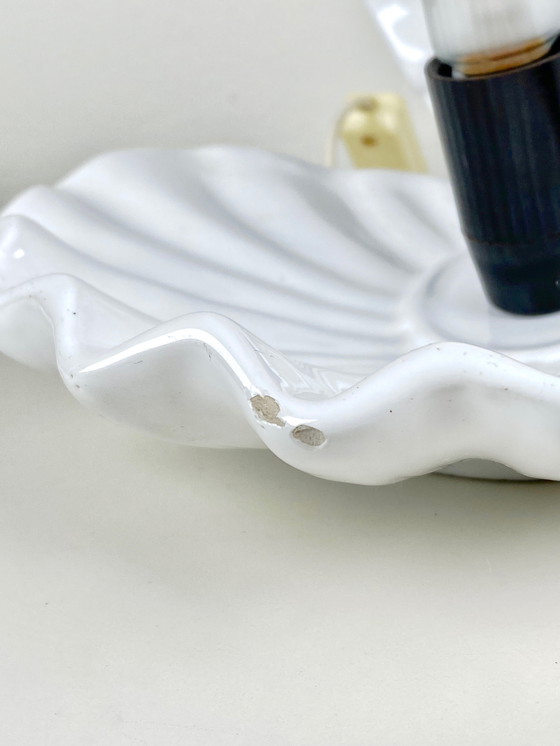 Image 1 of Vintage witte mosselschelp / oester tafellamp - 1970s-80s Mid Century Modern Home Decor Verlichting