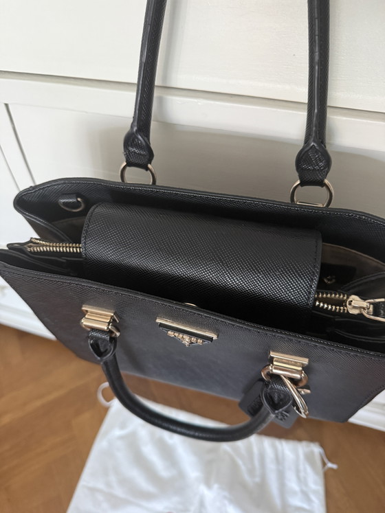 Guess Noelle Girlfriend Satch – Top handle tassen, Nylon (photo 4 of 9)