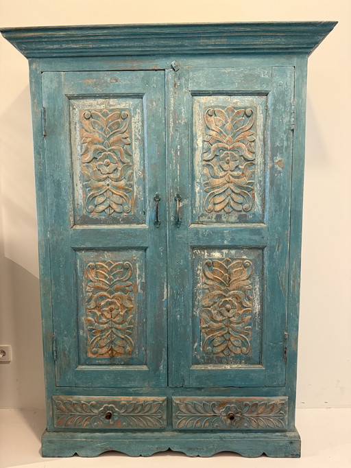 Vintage blauwe handgemaakte Indiase kast