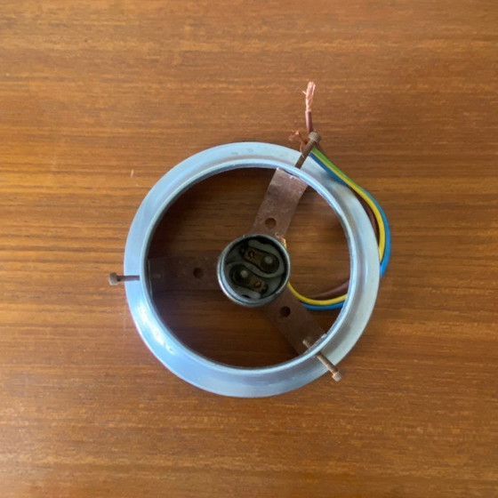 Image 1 of Plafonnier globe verre blanc opaline 15 cm applique murale base de fixation en aluminium 