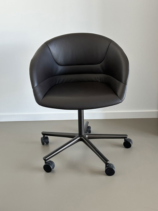 Walter Knoll Kyo Chair, Design von Pearson Lloyd
