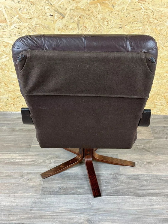 Image 1 of 60's 70's Fauteuil Easy Chair Fauteuil cuir pivotant Danish Modern Design