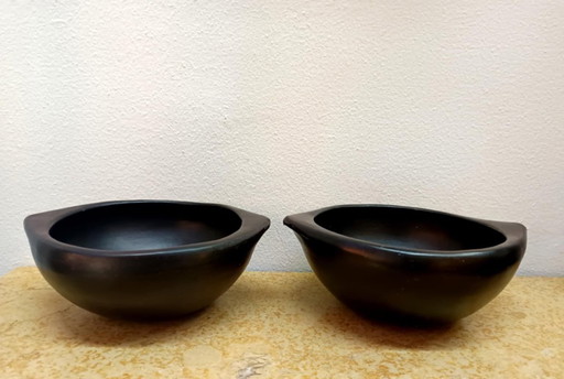 2x La Chamba aardewerken kommen, Colombia