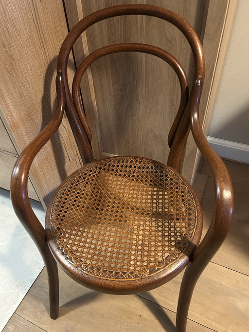Antieke kinderstoel in legno curvato – Jacob & Josef Kohn Wien ca.1900 – Thonet stijl 