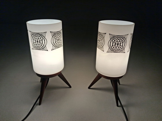 Set di 2 Lampade da tavolo Vintage, Francia Anni '60 – Legno, Vetro (photo 2 of 9)