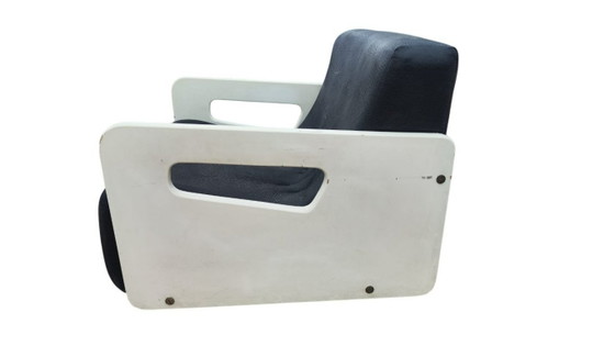 Image 1 of Vintage Space Age “Tortuga” Armchairs by Beka Italia – 1970s – Restoration Project + Luxury Velvet Fabric Included