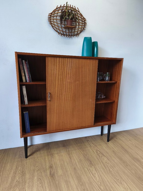 Modernistische boekenkast, 1970 – Boekenkasten, Wood (photo 20 of 24)