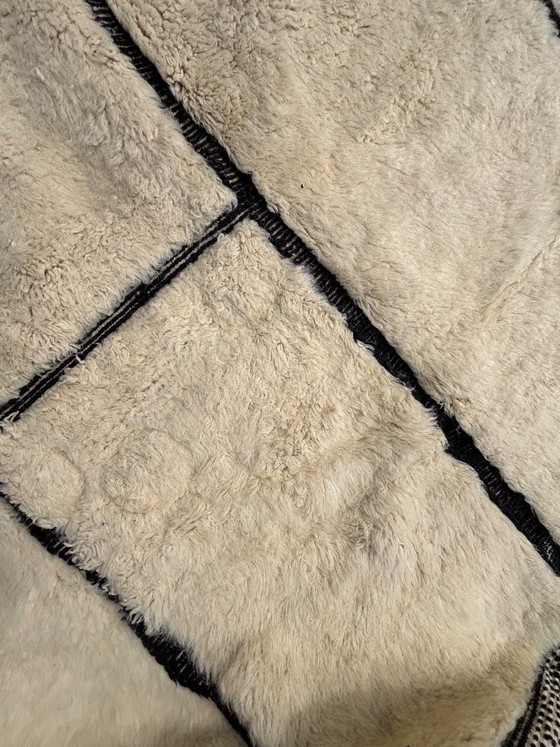 Large Moroccan Interior Living Room - Moroccan Berber Beni Ourain Rug 250x350 cm – Rugs & carpets, Wool (photo 6 of 12)