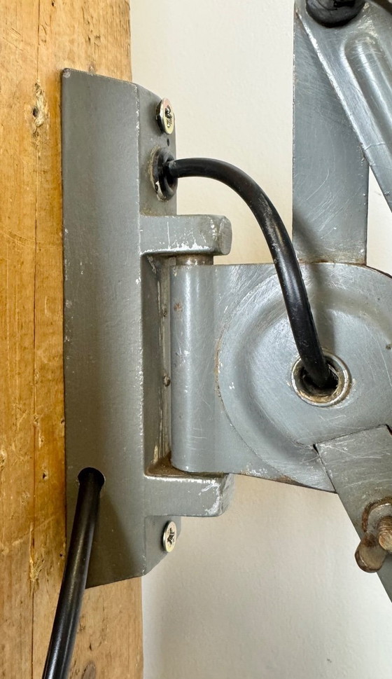 Image 1 of Grijze industriële schaarwandlamp van Elektroinstala, jaren 60