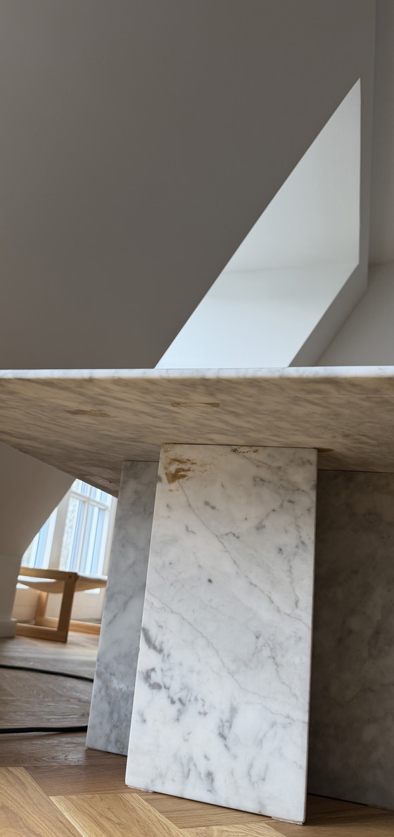 Image 1 of Tavolino da caffè in marmo di Carrara – Bianco e grigio