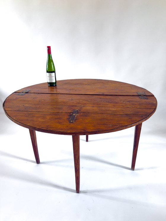 Image 1 of Table demi-lune en pin du XIXe siècle