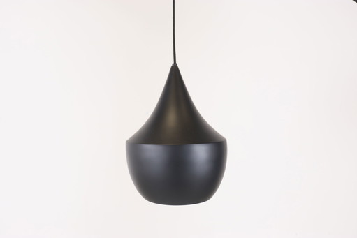 2 lámparas colgantes con pantalla ancha y acabado en tono Tom Dixon