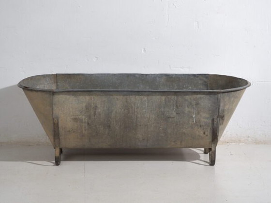 Bañera antigua de zinc galvanizado – Tina industrial europea – circa 1900 #7 – Accesorios de jardín, Iron (photo 21 of 34)