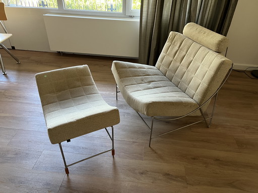 Leolux Volare Armchair With Footstool