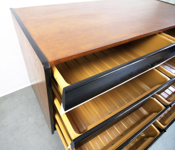 Image 1 of Cassettiera U-450 "Black&White" di Jiri Jiroutek