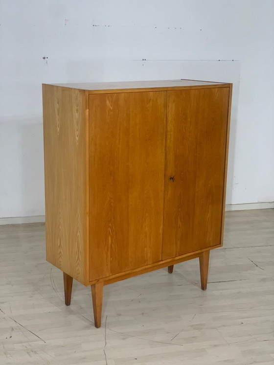 Image 1 of Vintage Hellerau linen cupboard Wardrobe
