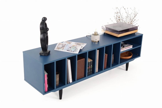 Image 1 of Vinyl cabinet N-S09