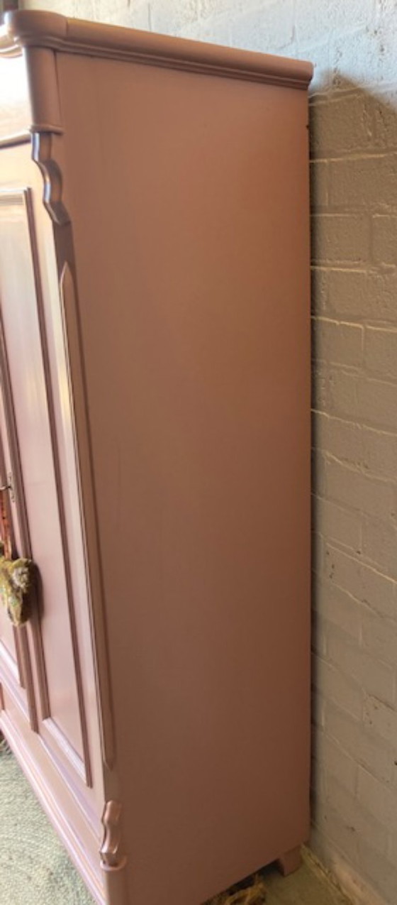 Image 1 of Armario antiguo, mueble para habitación infantil, mueble para juguetes restaurado.