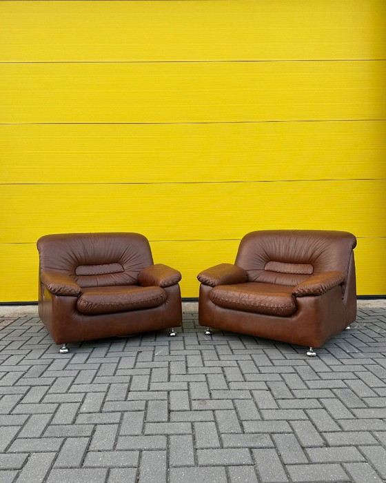Vintage brown leather Danish lace Armchairs 70s (photo 17 of 21)