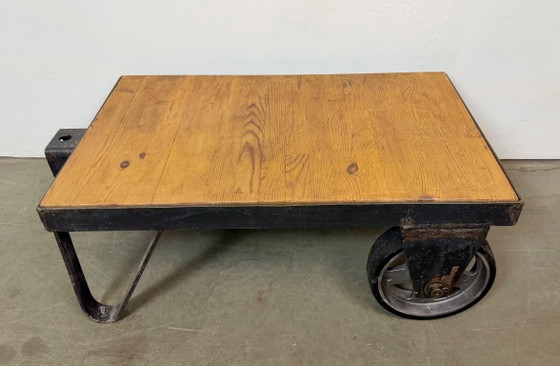 Carrello Tavolino da Caffè Industriale Nero, Anni '60 – Tavolini da caffè, Ferro (photo 4 of 16)