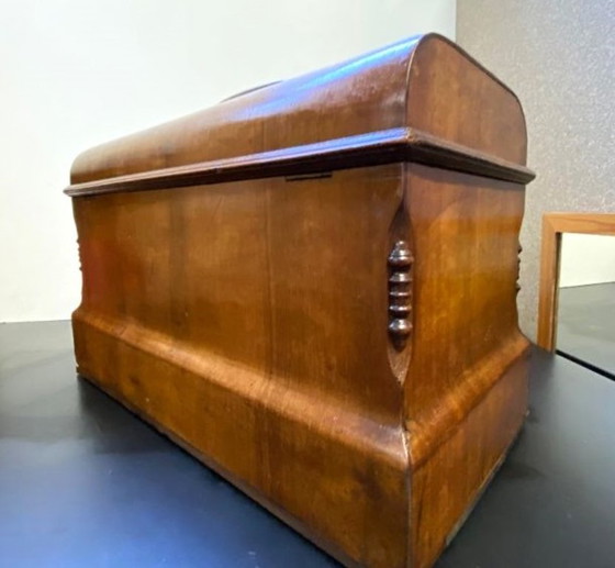 Image 1 of Antieke kleine houten doos met marqueterie, nieuwe woondecoratie, kunstzinnig ontwerp