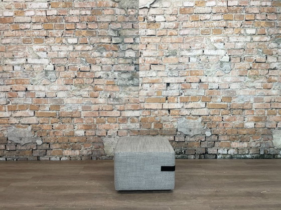 Image 1 of Pouf Grigio