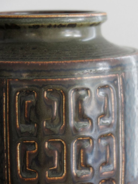 Vase by Valdemar Petersen for Bing & Grondahl Denmark, 1960s, set of 3 – Ceramic (photo 5 of 8)