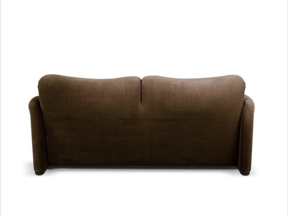 Image 1 of Iconische vintage Cassina 2-zitsbank met originele bekleding.