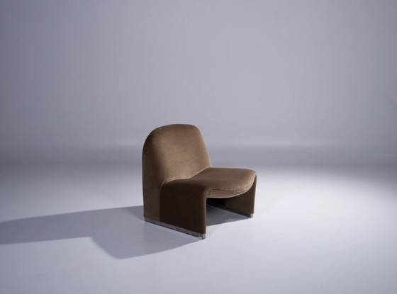 Image 1 of POLTRONE ALKY DI GIANCARLO PIRETTI PER ARTIFORT