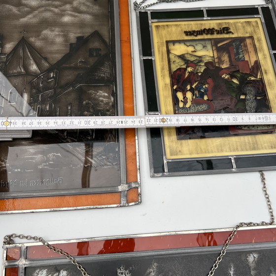 Image 1 of Konvolut dekorativer Glasbilder in Bleiverglasung – Deutschland, ca. 1955–1975