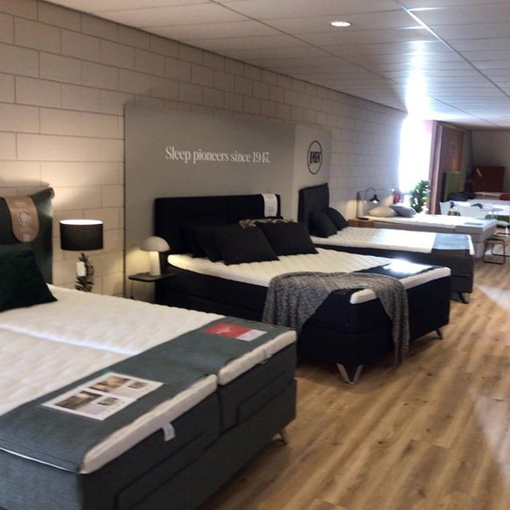 Image 1 of Jensen Prestige box spring 180 x 210