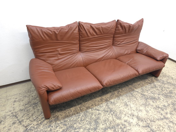 Divano di design a tre posti Cassina Maralunga, divano in pelle – Divani 3 posti, Leather, Modern (photo 5 of 15)