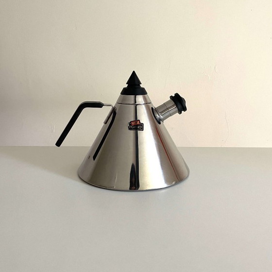 Image 1 of Vev Vigano Robinson Design 1990 Bollitore a fischio piramidale