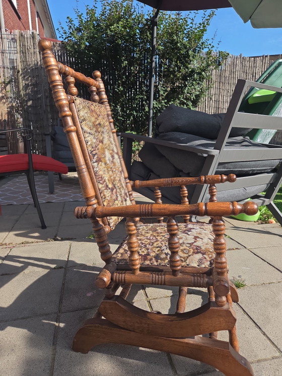 Rocking chair ancien pour enfant – Coton, Laiton (photo 4 of 8)