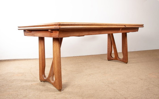 Image 1 of Très grande table de repas extensible, 320 cm, en chêne par Guillerme et Chambron pour Votre Maison 1960.