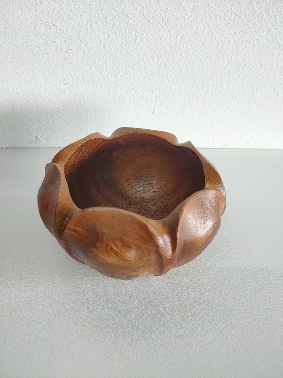Image 1 of Vintage wooden 'Lotus Flower' appetizer server (appetizer dishes)