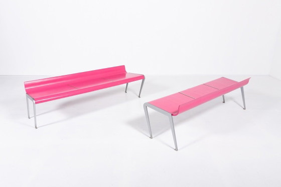 Image 1 of Set aus 2 skulpturalen „Ballett“-Bänken und einem Couchtisch von Marco Evaristti