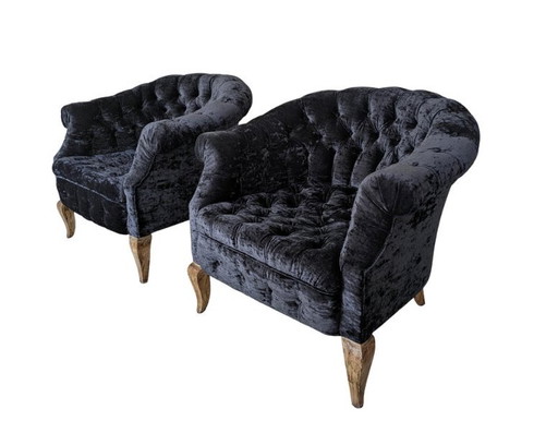 Jolie Paire de Fauteuils Chesterfield