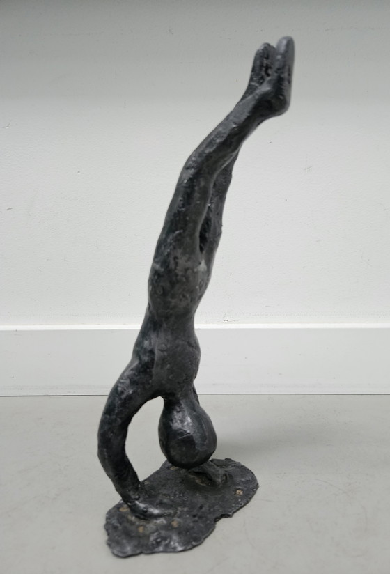 Image 1 of Beeld Brons(legering) "Handstand"